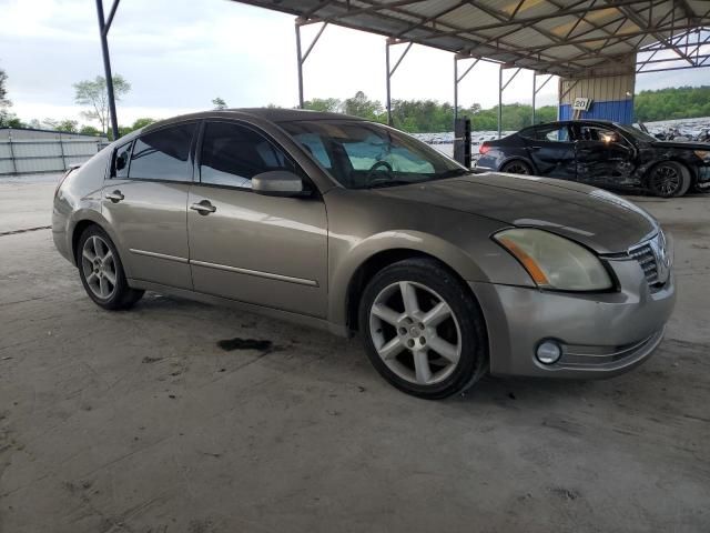 2005 Nissan Maxima SE