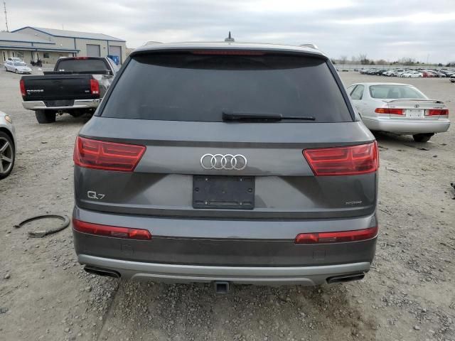 2018 Audi Q7 Premium Plus