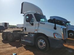 Salvage trucks for sale at Longview, TX auction: 2016 Freightliner Cascadia 125