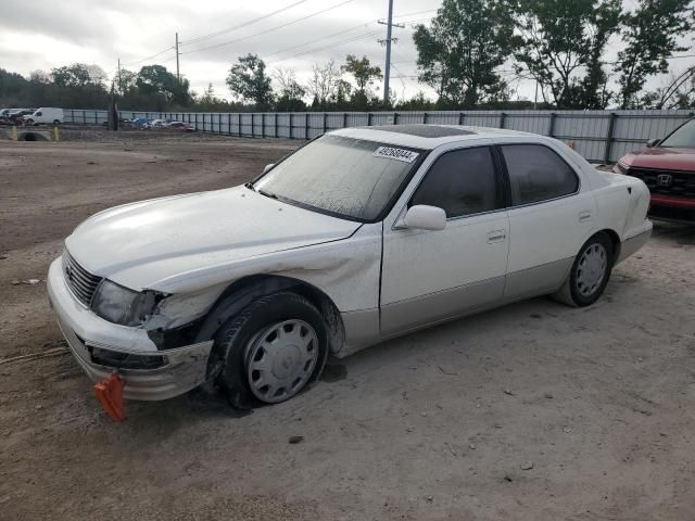 1996 Lexus LS 400