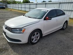 Salvage cars for sale at auction: 2013 Volkswagen Jetta TDI