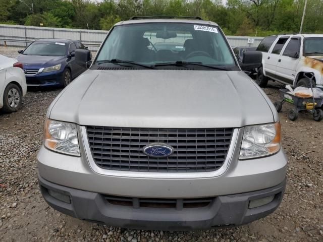 2004 Ford Expedition XLT