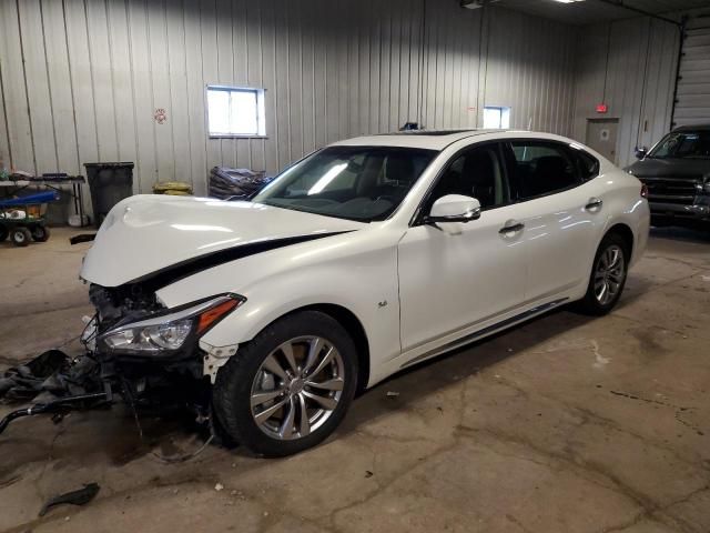 2015 Infiniti Q70L 5.6