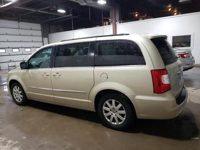 2011 Chrysler Town & Country Touring L