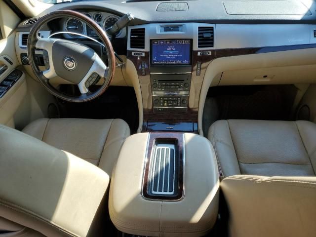 2014 Cadillac Escalade ESV Luxury