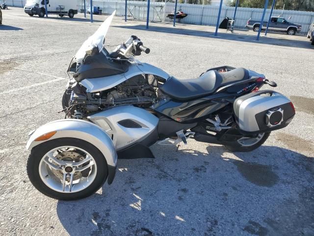 2009 Can-Am Spyder Roadster RS