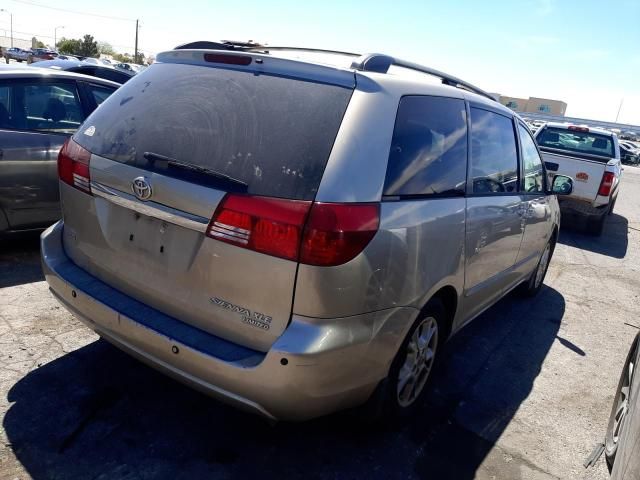 2005 Toyota Sienna XLE