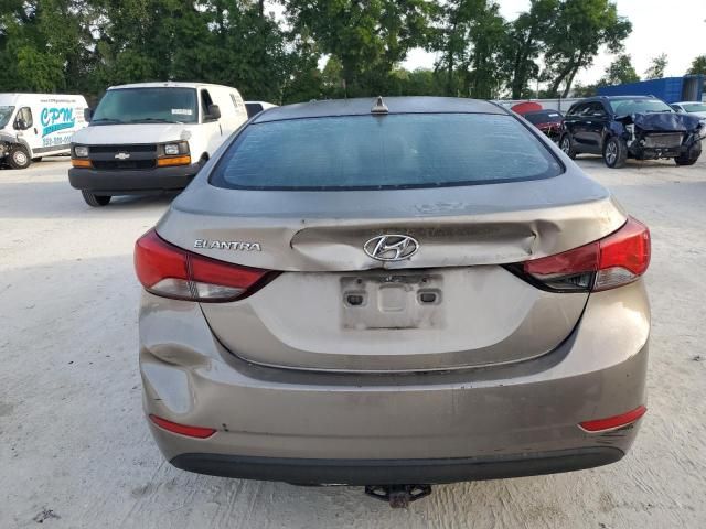 2016 Hyundai Elantra SE