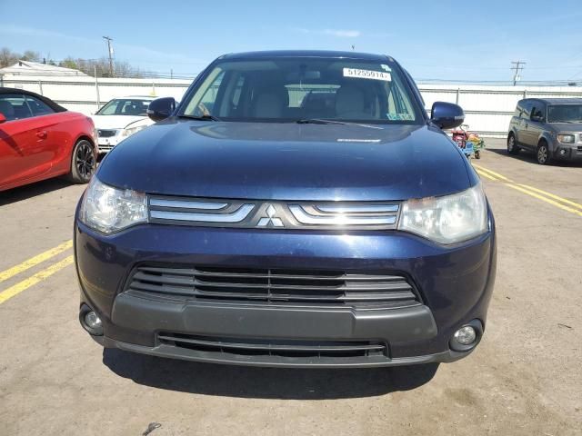 2014 Mitsubishi Outlander SE