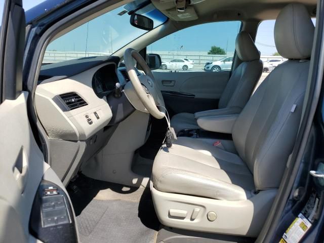 2011 Toyota Sienna Base