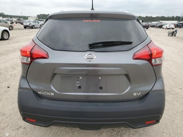 2019 Nissan Kicks S