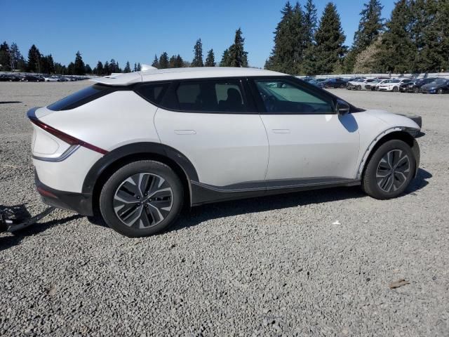 2022 KIA EV6 Light