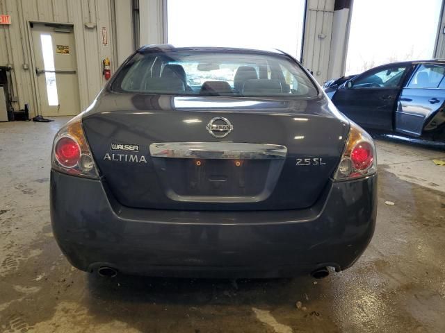 2010 Nissan Altima Base