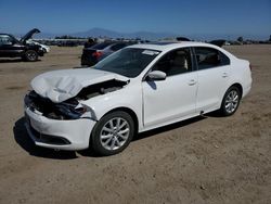 Salvage cars for sale from Copart Bakersfield, CA: 2013 Volkswagen Jetta SE