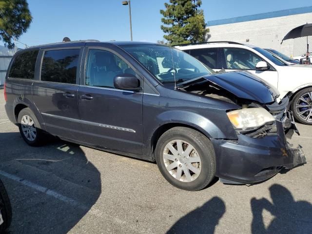 2014 Chrysler Town & Country Touring