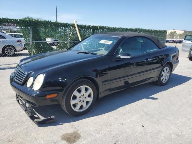 2000 Mercedes-Benz CLK 320