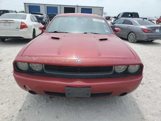 2009 Dodge Challenger SE