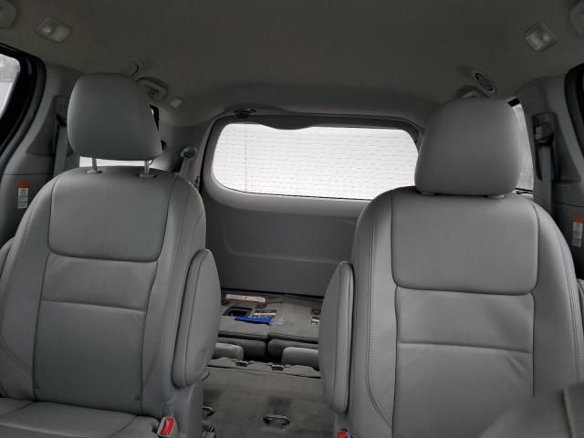 2015 Toyota Sienna XLE