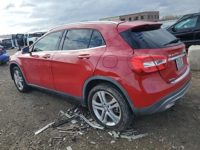 2015 Mercedes-Benz GLA 250