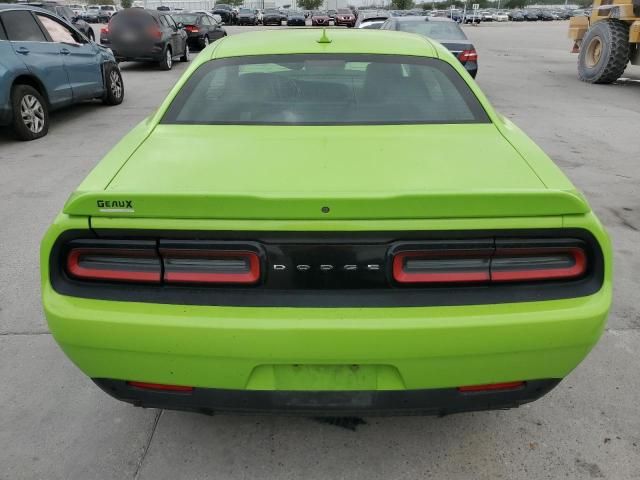 2015 Dodge Challenger SXT Plus