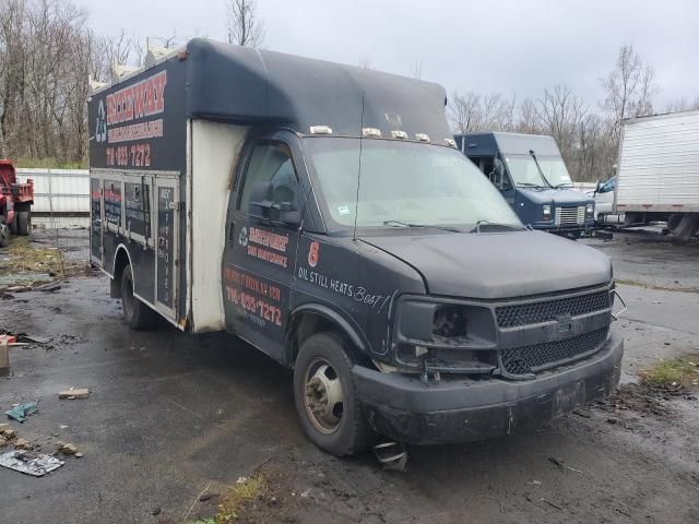 2006 GMC Savana Cutaway G3500