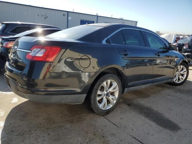 2010 Ford Taurus SEL