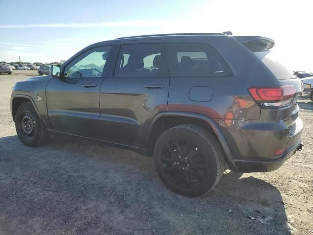 2020 Jeep Grand Cherokee Laredo