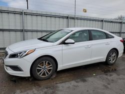 Carros salvage a la venta en subasta: 2017 Hyundai Sonata SE