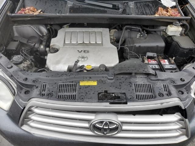 2010 Toyota Highlander SE