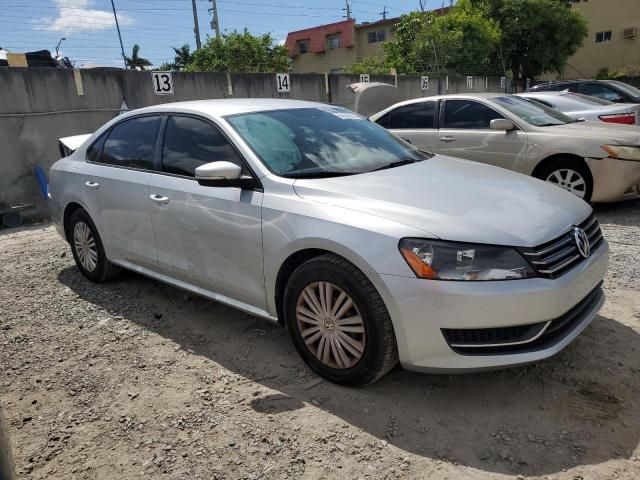 2014 Volkswagen Passat S