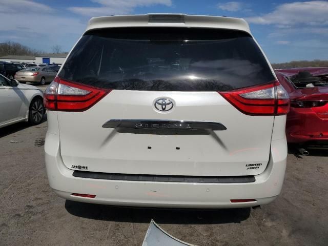 2019 Toyota Sienna XLE