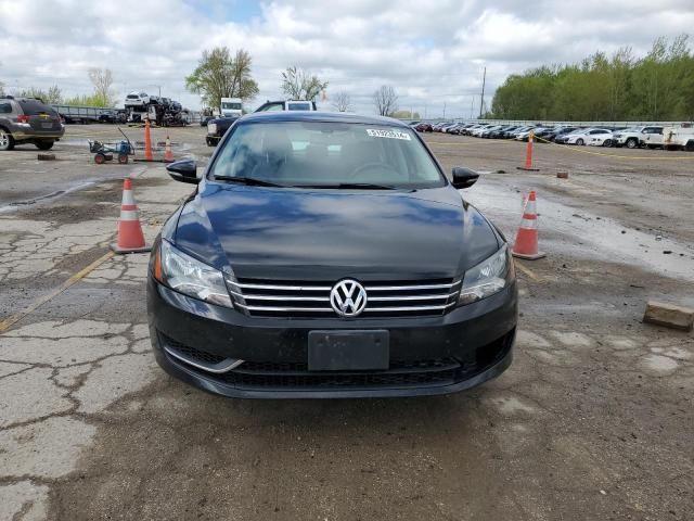 2012 Volkswagen Passat SE