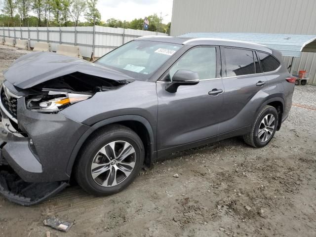 2020 Toyota Highlander XLE