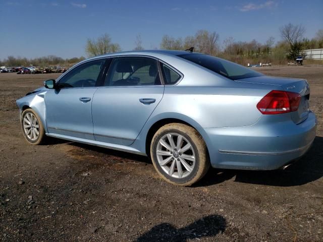 2013 Volkswagen Passat SEL