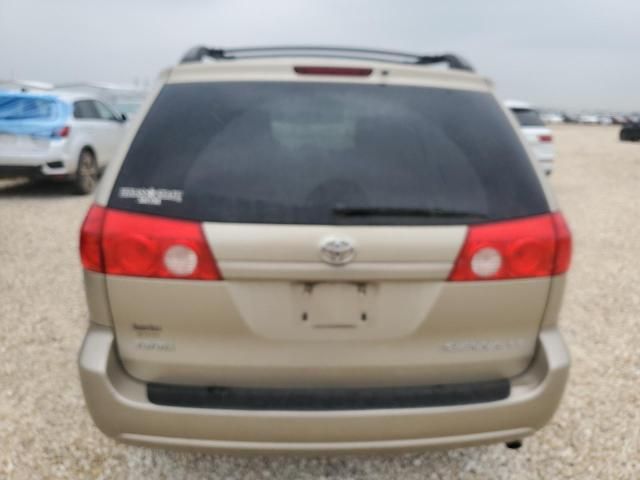 2009 Toyota Sienna CE