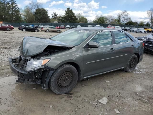 2014 Toyota Camry Hybrid