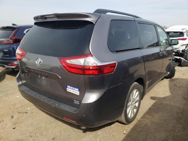 2015 Toyota Sienna XLE