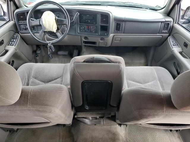 2004 Chevrolet Tahoe C1500