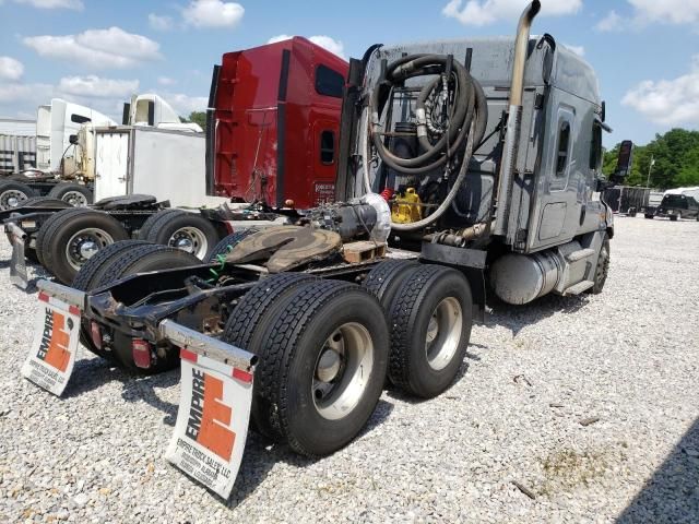 2017 Freightliner Cascadia 125