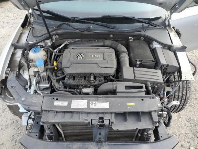 2014 Volkswagen Passat SE