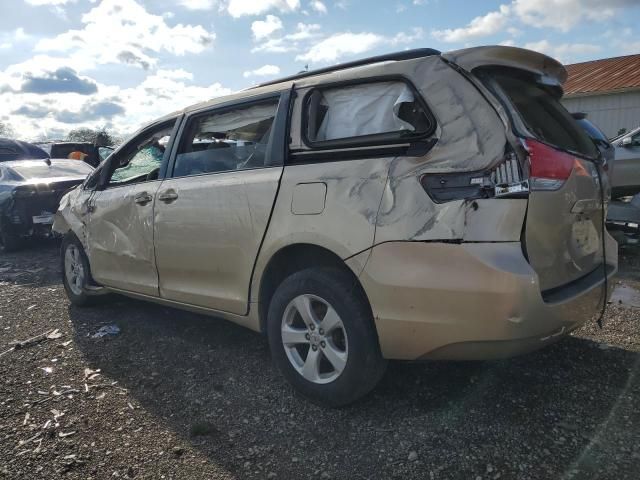 2011 Toyota Sienna LE