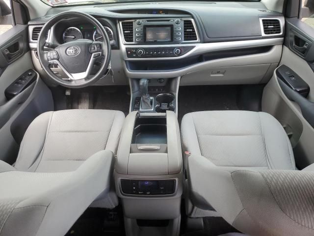 2015 Toyota Highlander LE