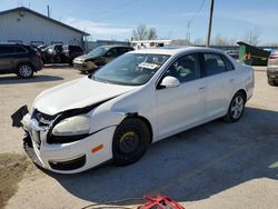 Salvage cars for sale from Copart Pekin, IL: 2009 Volkswagen Jetta SE