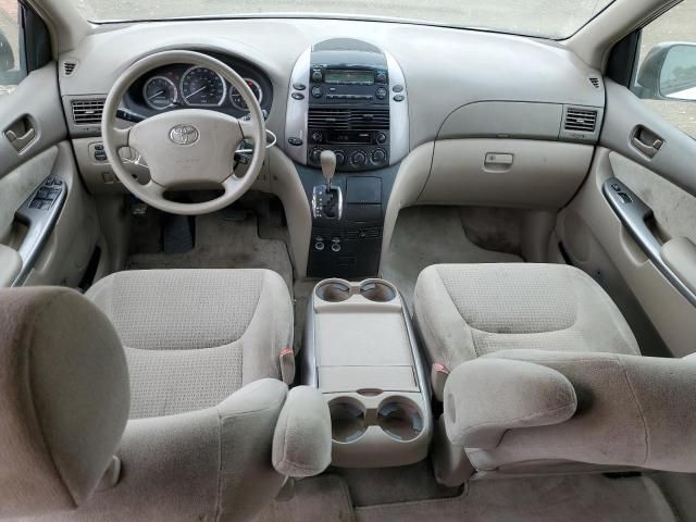 2006 Toyota Sienna CE