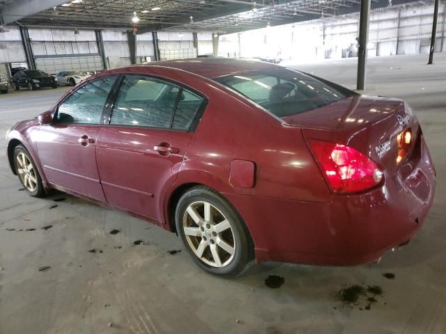 2005 Nissan Maxima SE