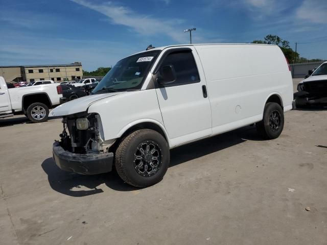 2017 Chevrolet Express G2500