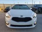 2016 KIA Cadenza Luxury