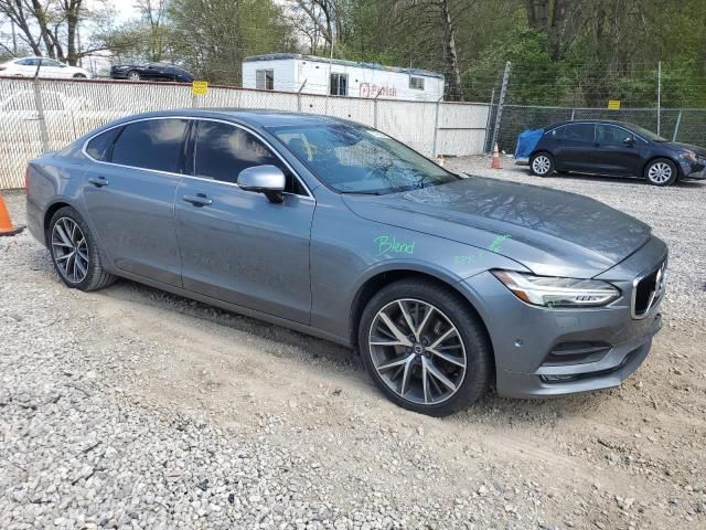 2018 Volvo S90 T6 Momentum