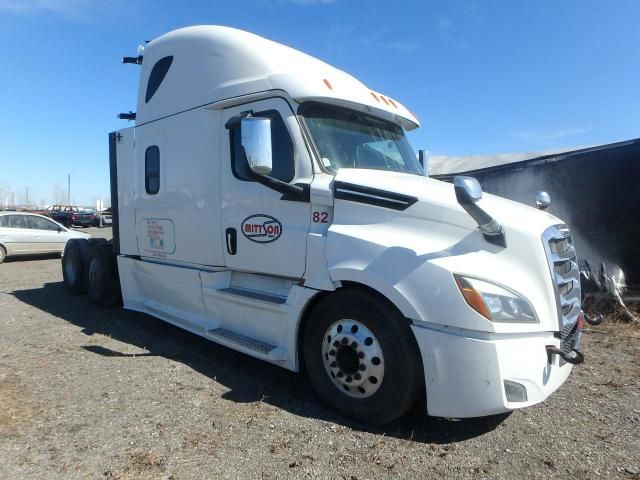 2019 Freightliner Cascadia 126