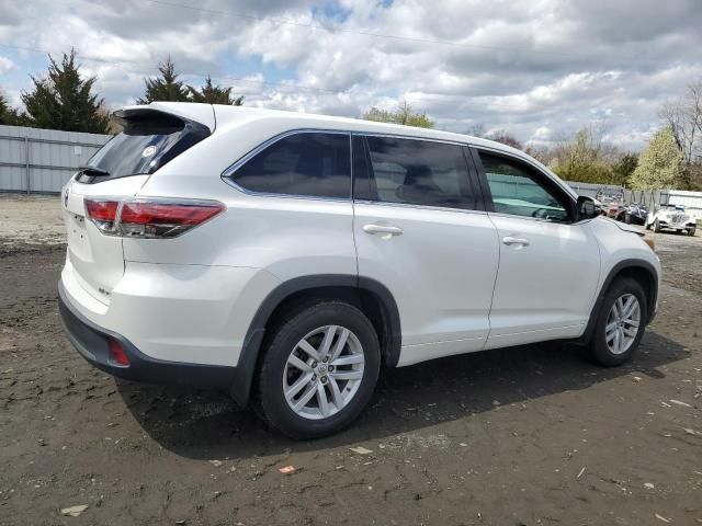 2015 Toyota Highlander LE